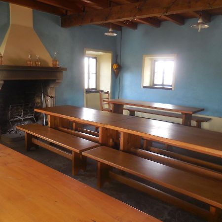 Ostello Podesteria Di Gombola Polinago Esterno foto