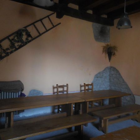 Ostello Podesteria Di Gombola Polinago Esterno foto